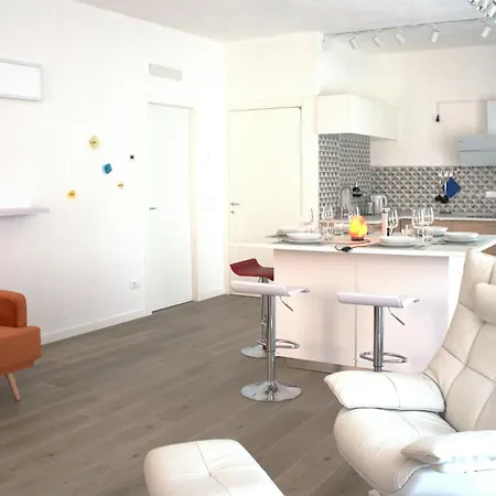 Apartamento Nina House Crema Exterior foto